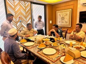 dbfa2bba b2c4 40ff 9938 003caadab65c